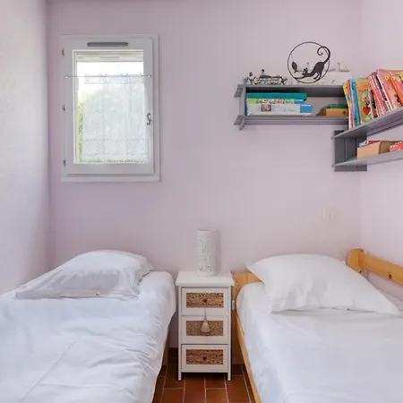 Daire Exceptional View In Saint-clair For 4 People Le Lavandou