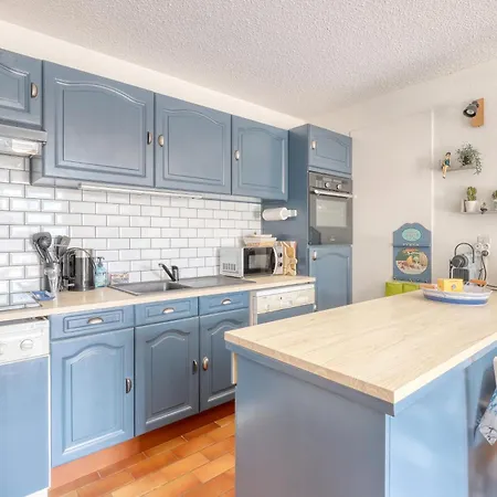 Exceptional View In Saint-clair For 4 People Apartment