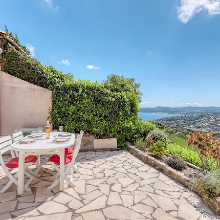 Appartement Exceptional View In Saint-clair For 4 People Le Lavandou