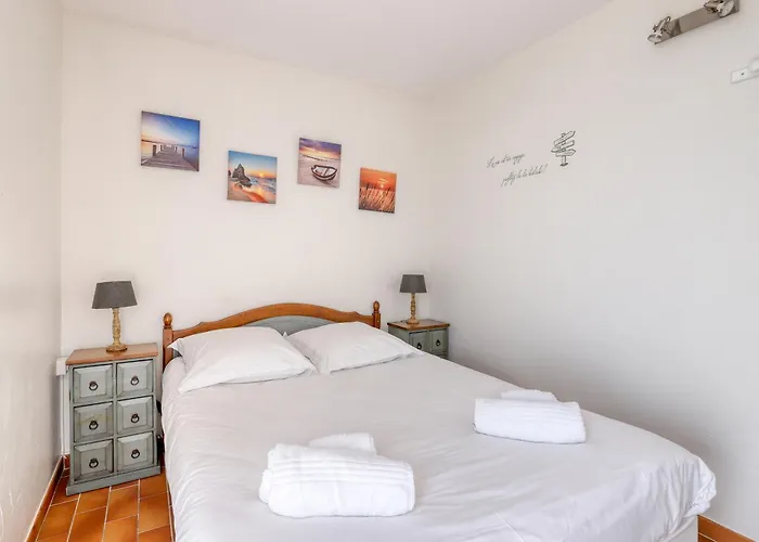 Exceptional View In Saint-clair For 4 People Apartment *