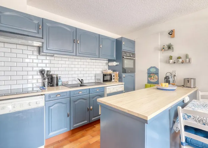 Exceptional View In Saint-clair For 4 People Apartment